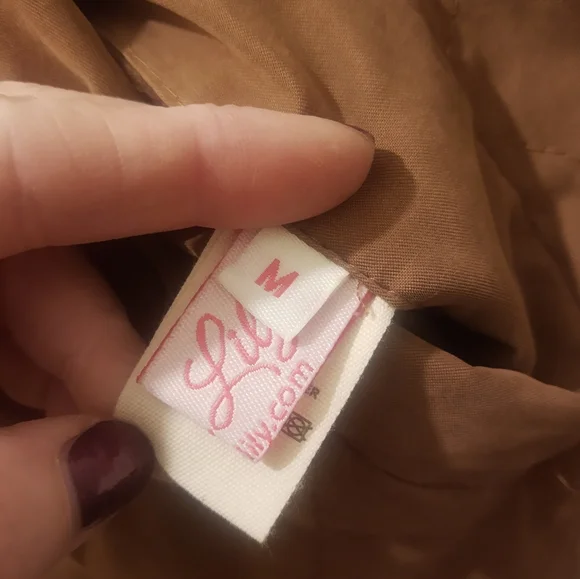 Lily reversible faux fur leopard print full zip vest - Picture 6 of 8